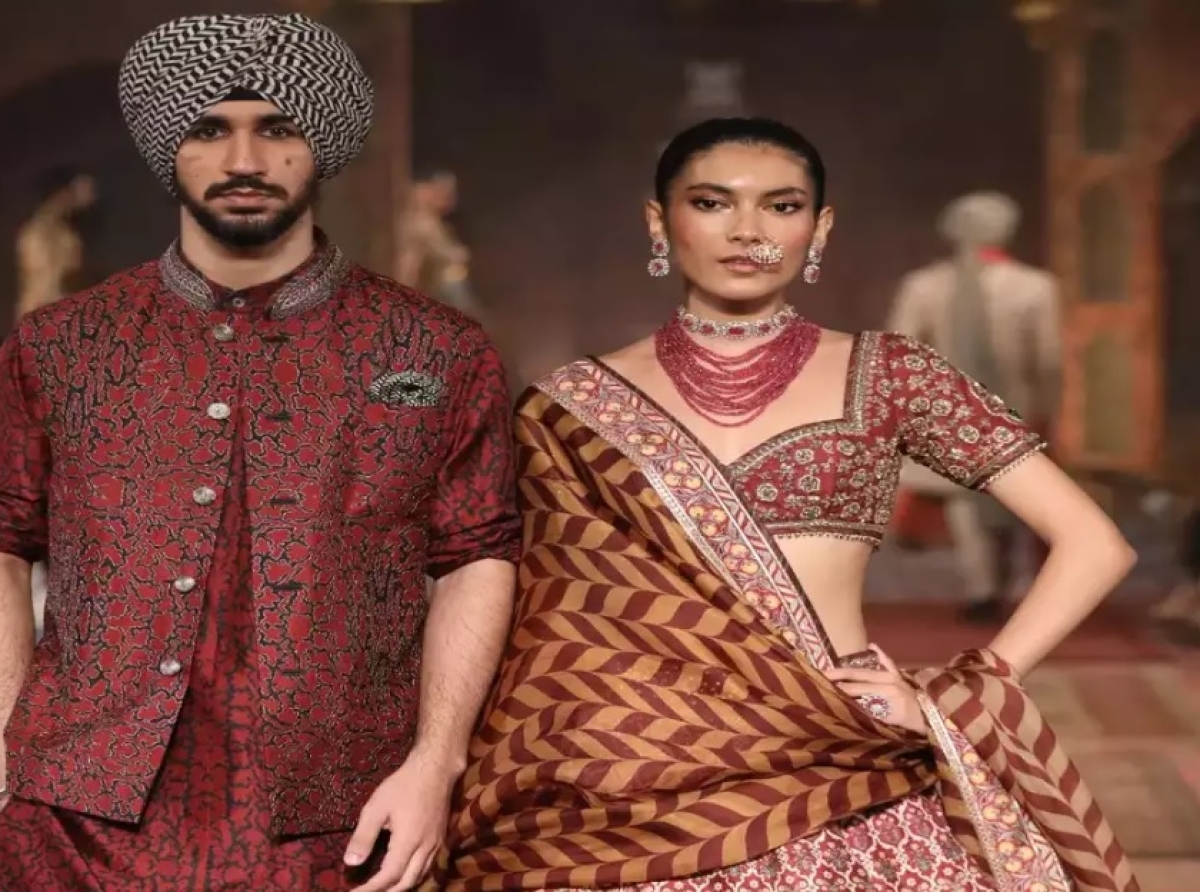 JJ Valaya unveils A/W collection ‘Muraqqa’ at India Couture Week 2024